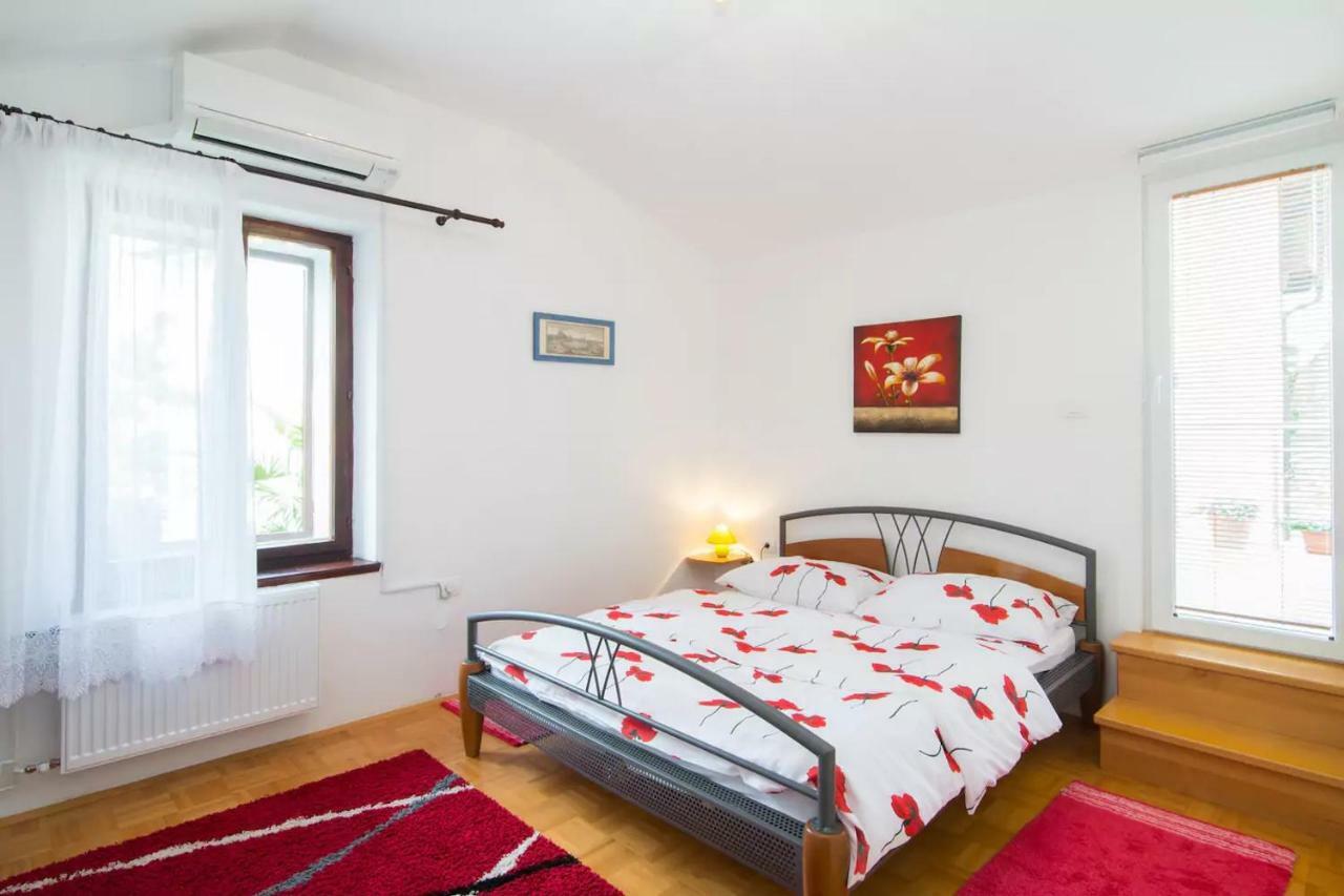 Charming Apartment Koper Eksteriør bilde